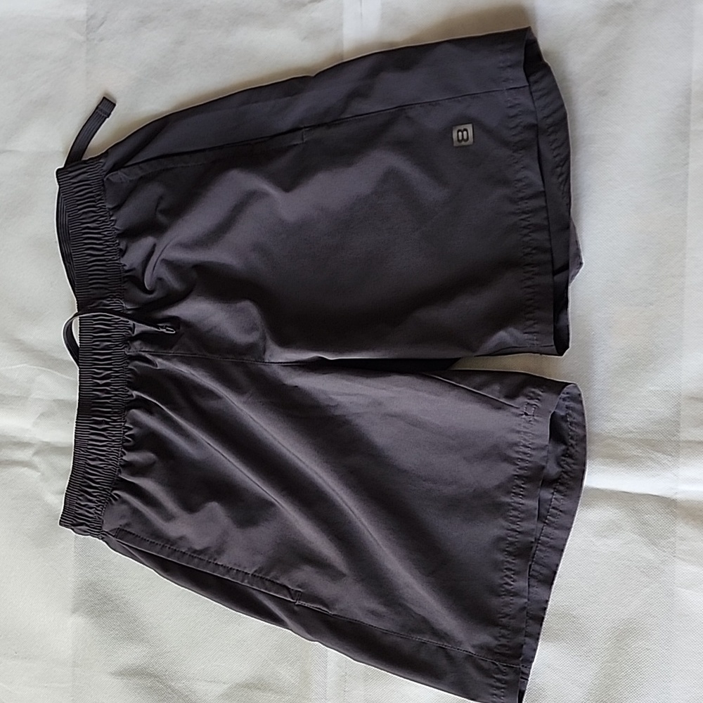 Layer 8 Qwick-Dry Shorts size small